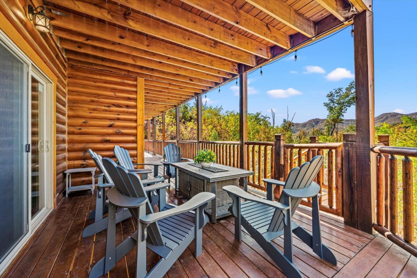 Indoor Pool, Volleyball Beach, Mountain View, Luxury Gatlinburg Exterior photo